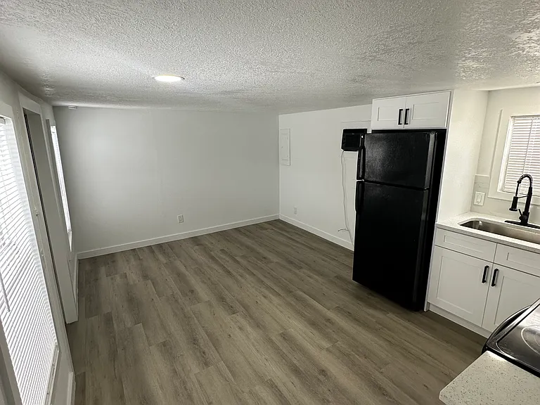 2605 Jungle St #12 — Photo 6