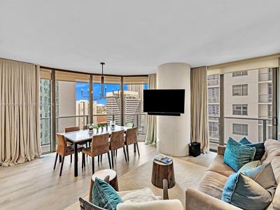 55 SW 9th St APT 1808, Miami, FL, 33129