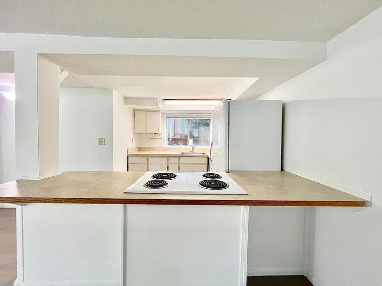 2421 NW 59th St #3 — Photo 3