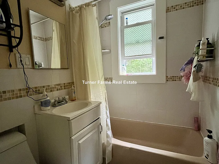 39 Waterhouse St #2A — Photo 17