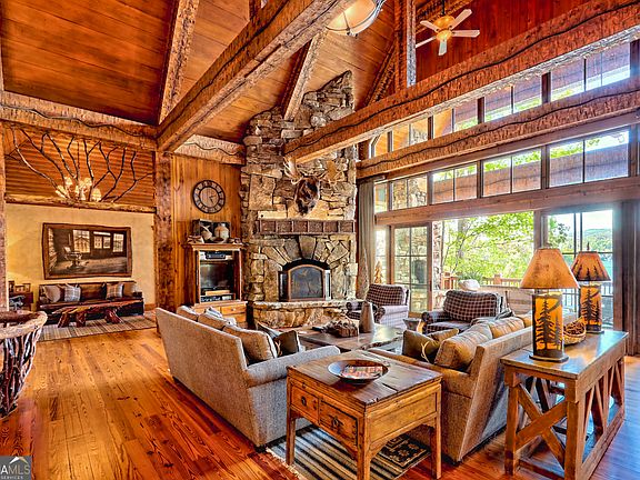 2nd image of 50 Point Morgan Ln
