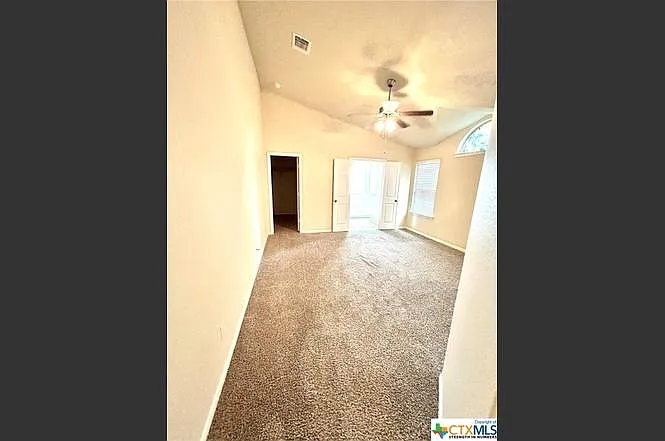 946 Hobby Rd — Photo 34