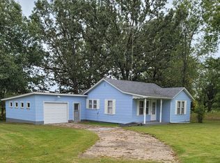 7980 Oak Hill Drive Rd, Houston, MO 65483