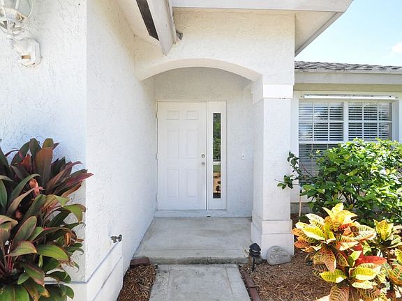 Front Entrance Porch