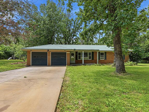 2nd image of 5866 E Linda Street