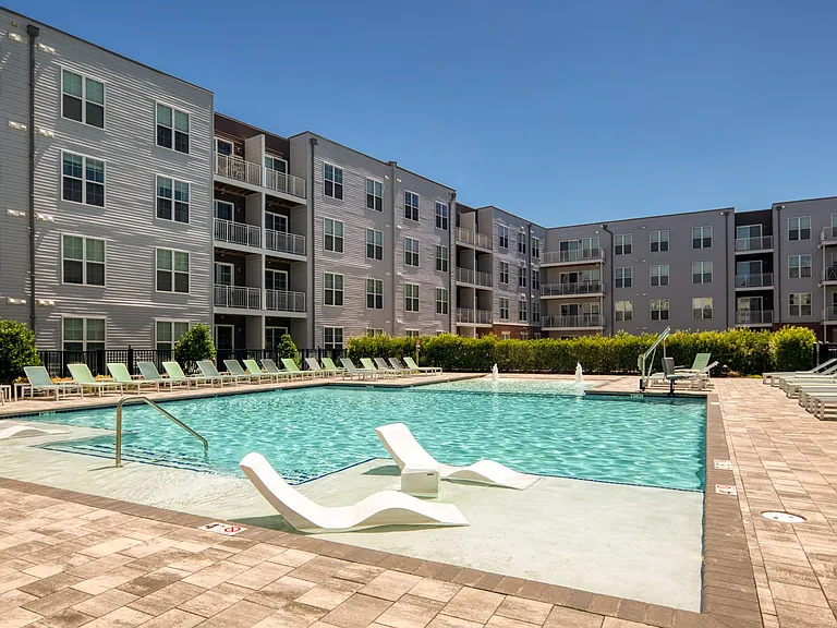 Triton Glen — Photo 11