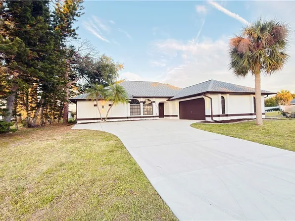 4423 Albacore Cir, Pt Charlotte, FL 33948
