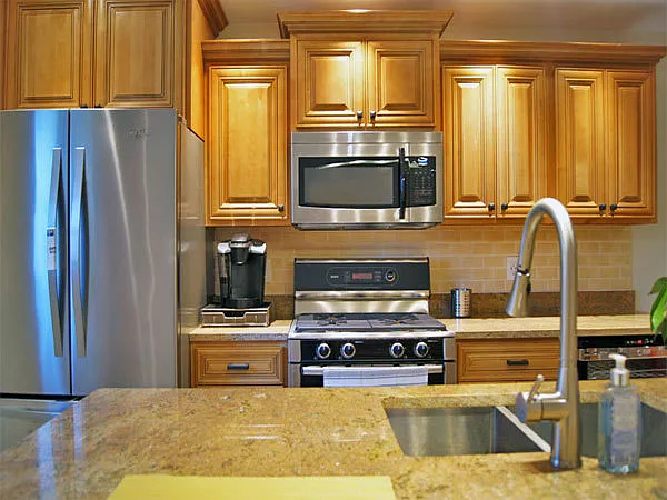 905 Delaware Ave — Photo 23
