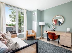 30-77 Vernon Blvd