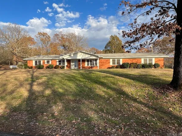 1408 Finks St, Mena, AR 71953