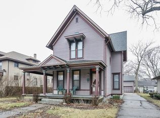 116 N 5th St, Dundee, IL 60118