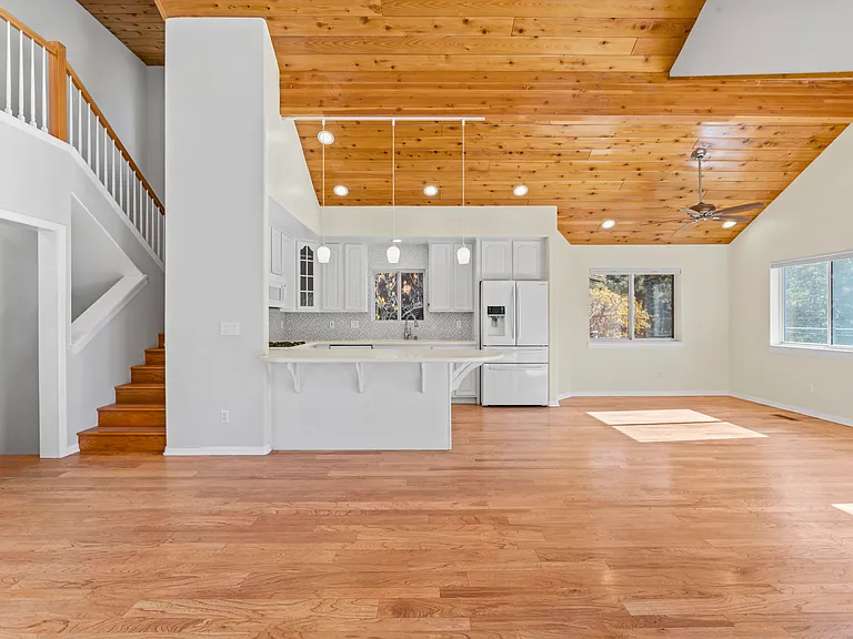 33536 Weeping Willow Dr — Photo 4