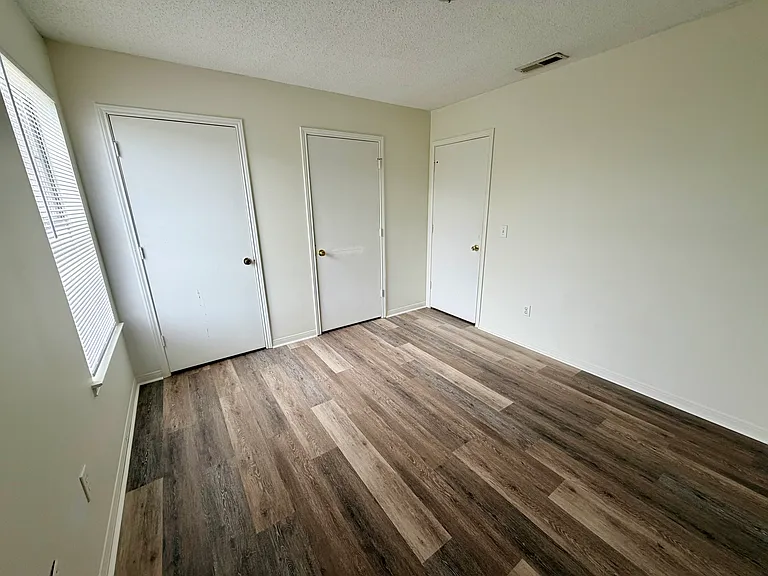 110 Summerchase Rd #5 — Photo 9