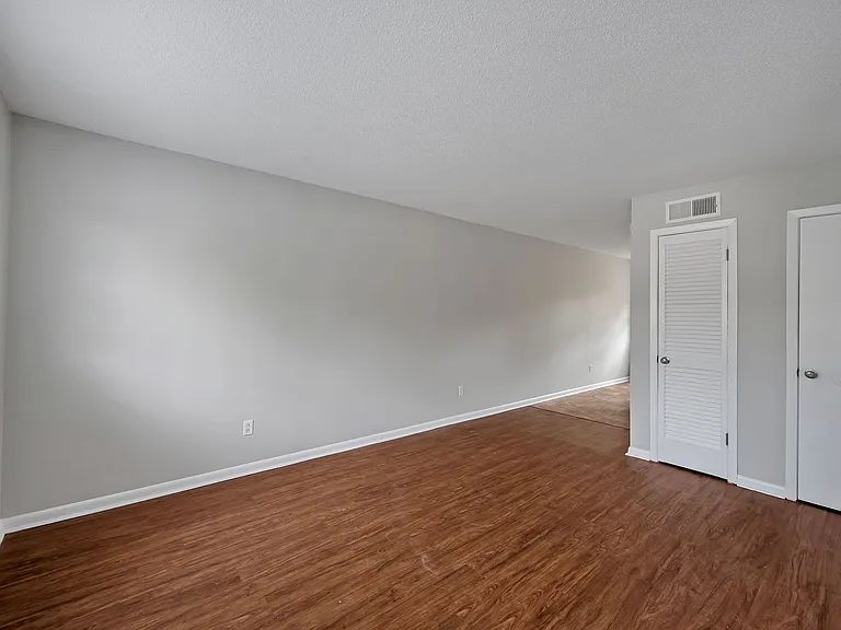 302B Law Rd — Photo 6