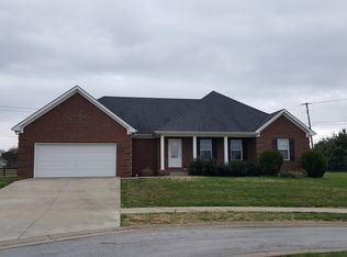 436 Day Star Cir, Bowling Green, KY 42104