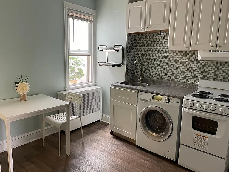 313 Drew St — Photo 6