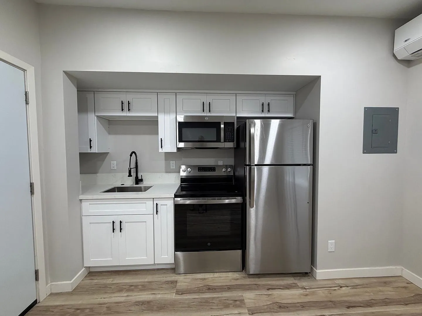 303 - 321 Olive Street San Diego, CA 92103 — Photo 1