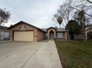 8579 Underhill Dr, Sacramento, CA