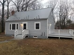 44 Lashua Rd, Ashburnham, MA 01430