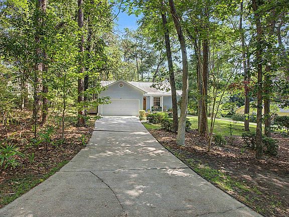 3rd image of 8253 Hunters Ridge Trl