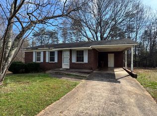 2070 Cottonwood Dr, Shelby, NC 28152