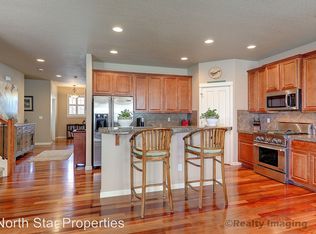 9150 SW Soprano Ln, Portland, OR 97225