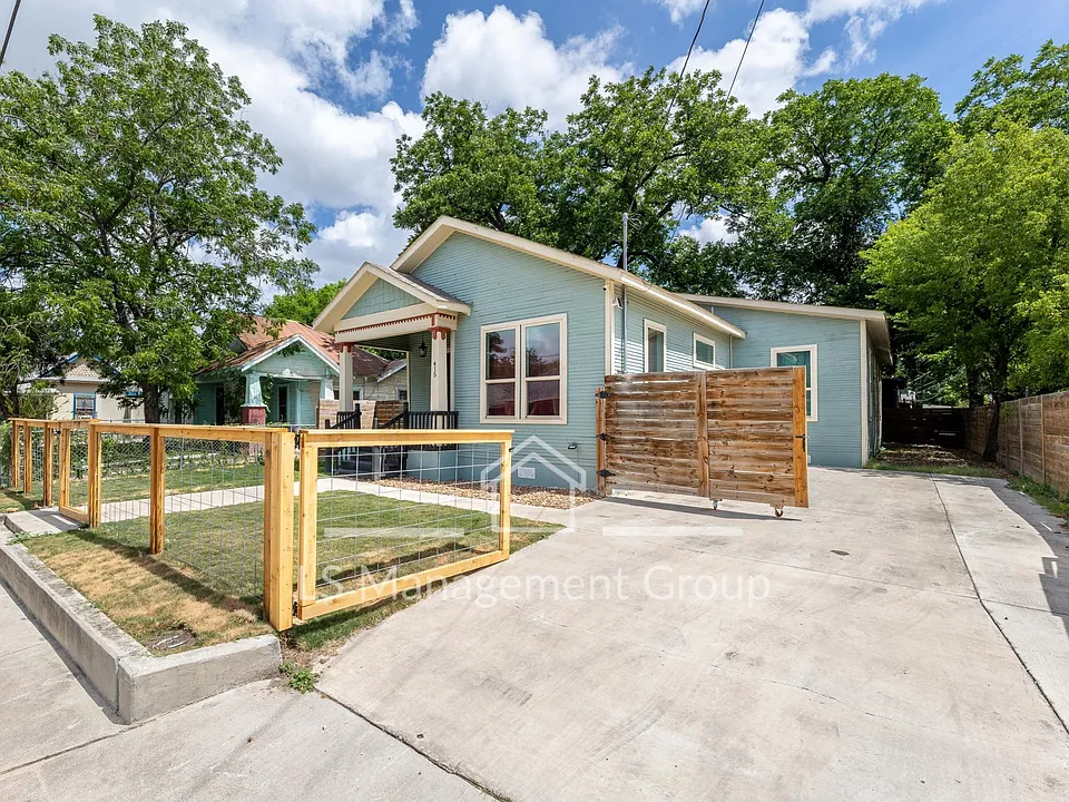 415 Furnish Ave