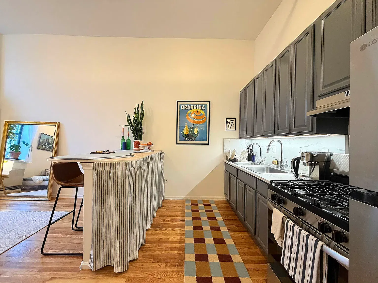 65 South 11th Street — Photo 4