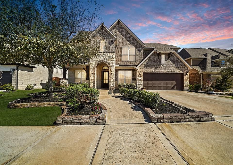 1st image of 6510 Passionflower Way