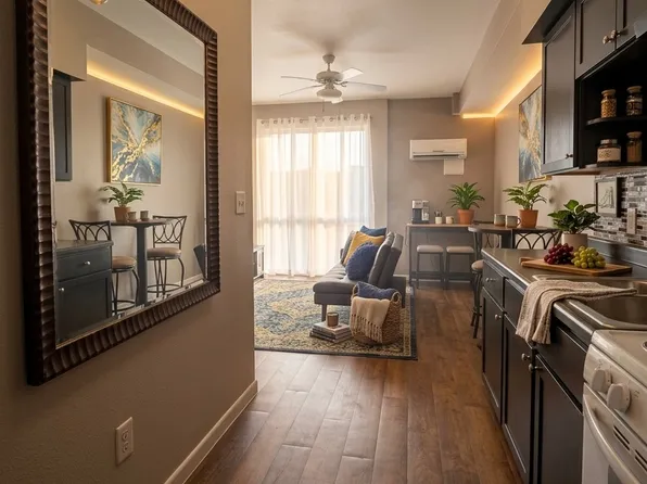 Cloudbreak Communities - Travis Street & Midtown Terrace