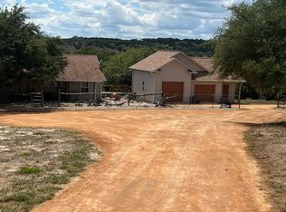 401 Ranchview Rd, Spicewood, TX 78669
