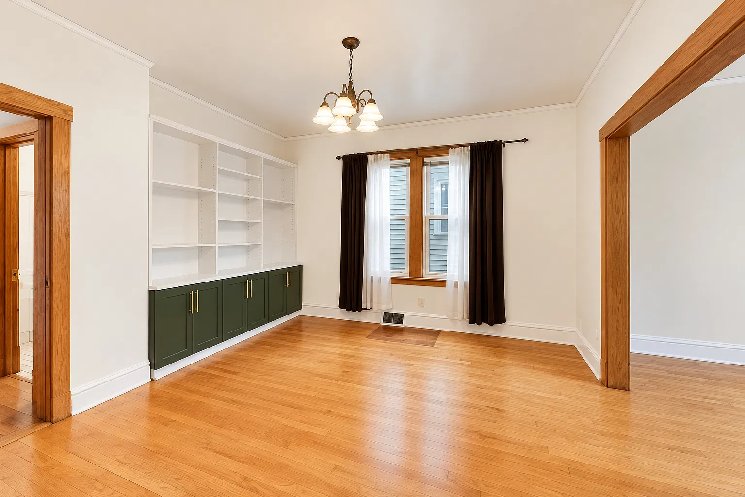 2 bed, 1240 sqft, $2,300 — Photo 4