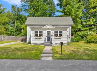 75 Norwood Ave, Leominster, MA 01453