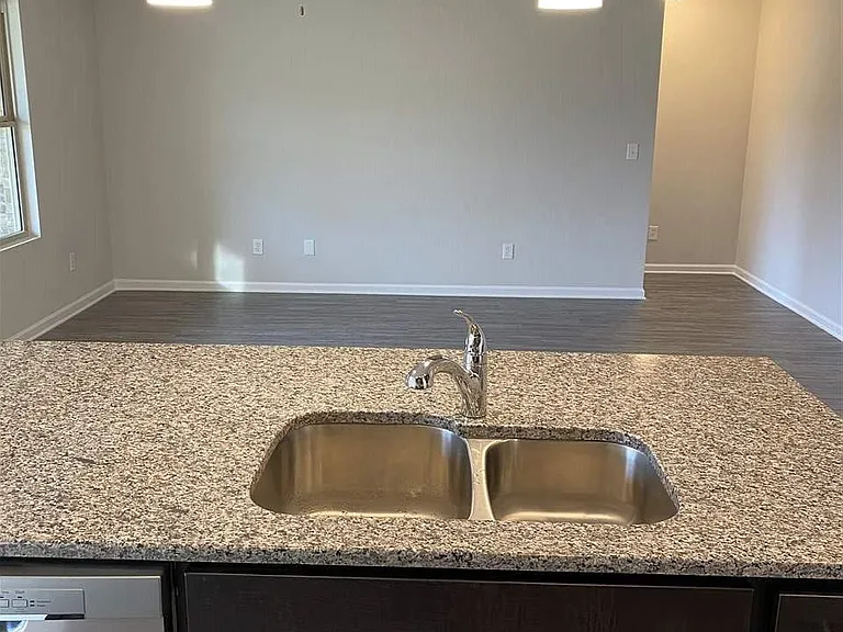7446 Chaco St — Photo 10