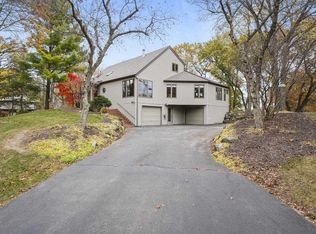 4992 Sunrise Ridge Trail, Middleton, WI 53562