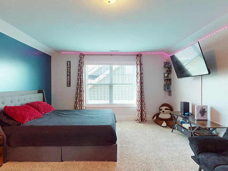 107 Bogue Harbor Ct — Photo 26