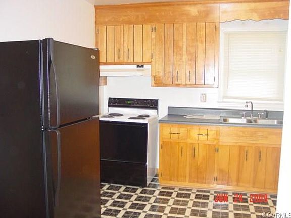 4th image of 7820 Edwin Ln