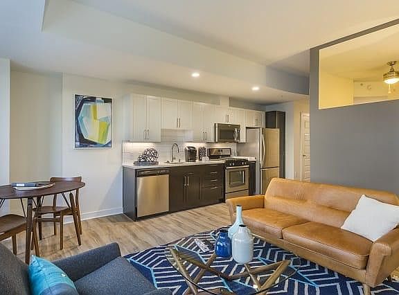 2nd image of 245 Columbine St #508