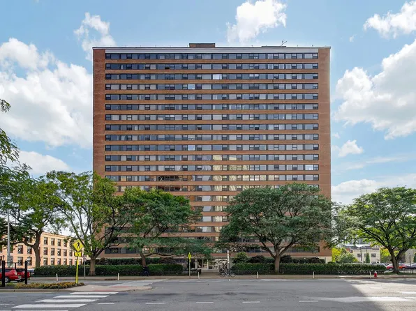 135 Montgomery St APT 10G, Jersey City, NJ 07302