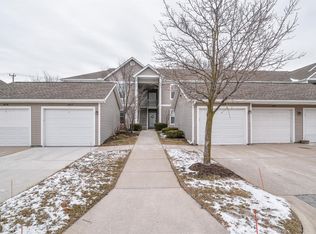 1410 Fox Pointe Cir, Ann Arbor, MI 48108