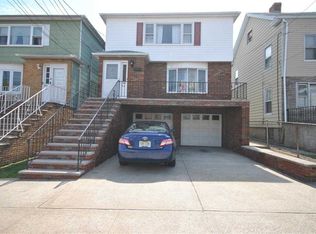 26 E 52nd St, Bayonne, NJ 07002