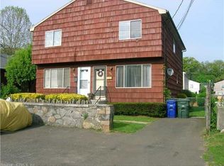 334 Chamberlain Ave, Bridgeport, CT 06606