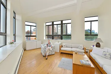 Sold by Yael Dunsky Real Estate