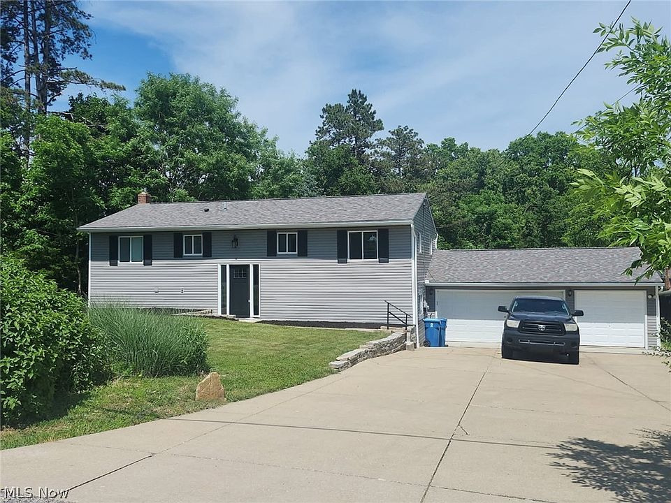 1st image of 855 Rothrock Cir
