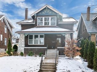 3666 Bellerive Blvd, Saint Louis, MO 63116