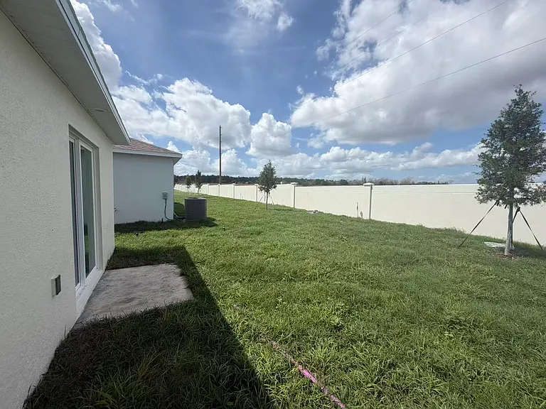 357 Artemis St — Photo 6