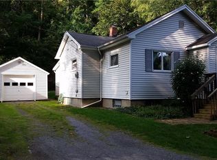 54 Viroqua Dr, Rochester, NY 14622