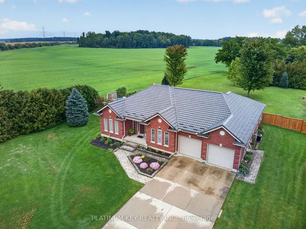 653 Peter St, Strathroy Caradoc, ON N0L 1T0
