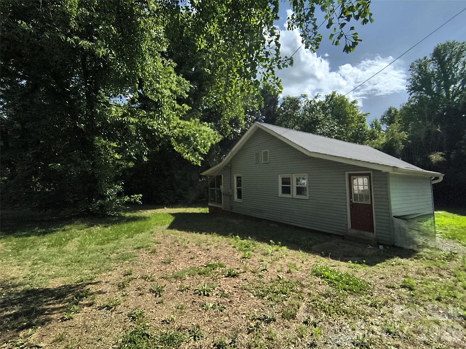 1st image of 229 Friendship Dr