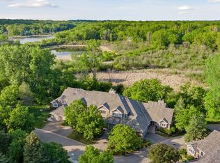 5427 Butternut Cir, Minnetonka, MN 55343